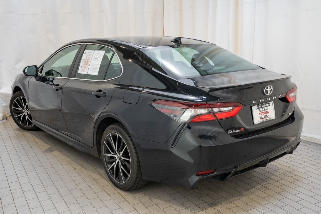 Used 2024 Toyota Camry SE Sedan