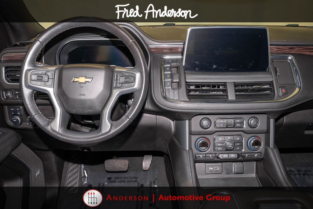 2023 Chevrolet Tahoe LT photo 2