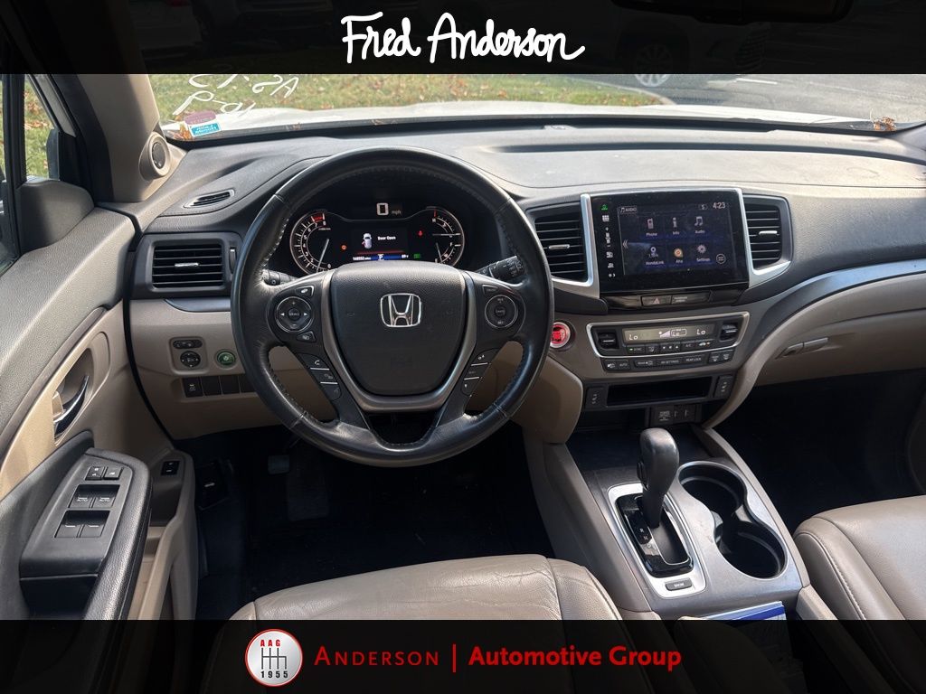 2016 Honda Pilot EX-L photo 2