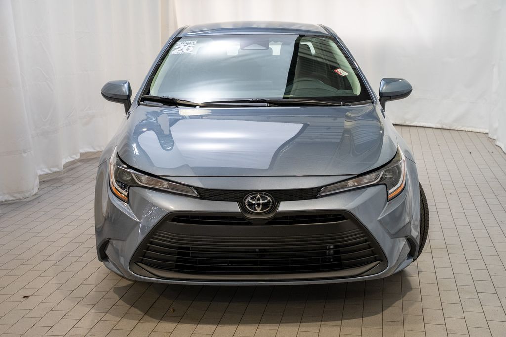 2026 Toyota Corolla LE photo 3