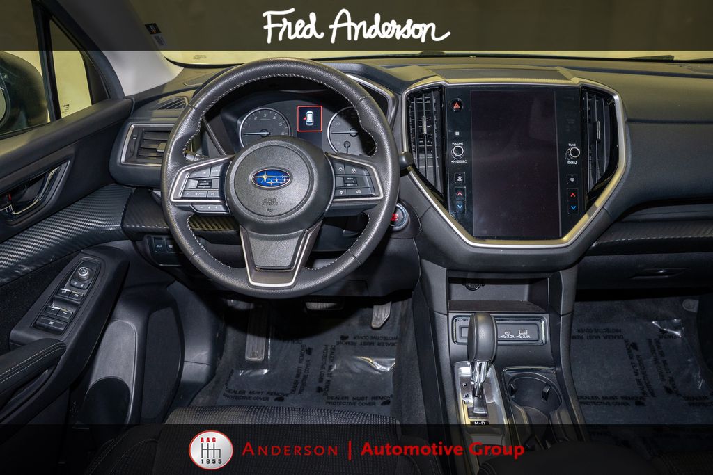 2024 Subaru Ascent Premium photo 2