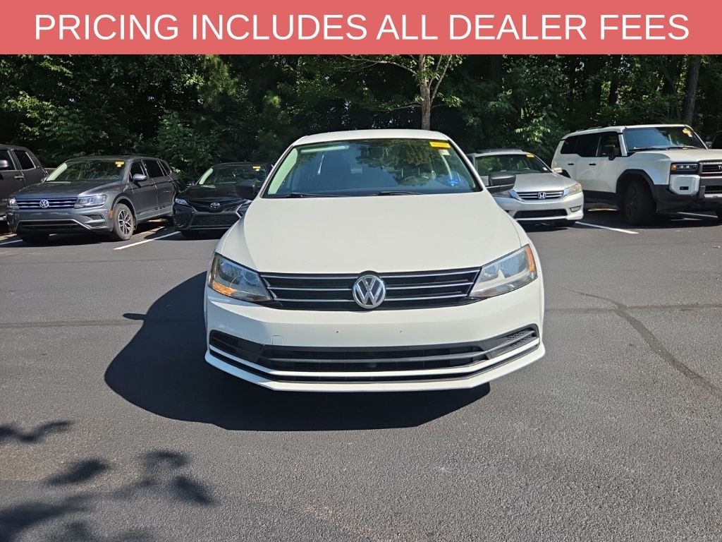 Used 2015 Volkswagen Jetta 1.8T SE Sedan