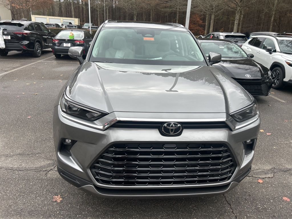 New 2026 Toyota Grand Highlander Hybrid Limited SUV