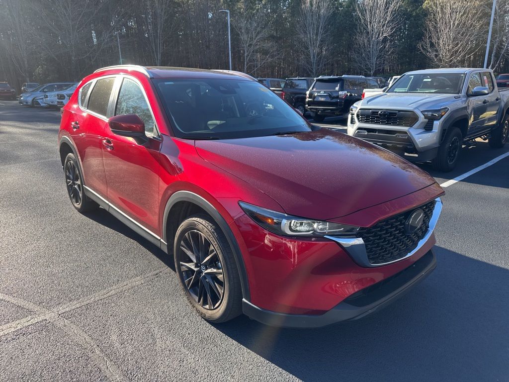2022 Mazda CX-5 Preferred's photo