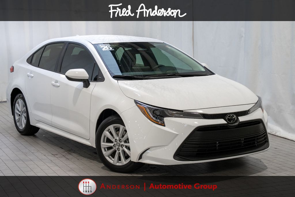 2026 Toyota Corolla LE CVT's photo