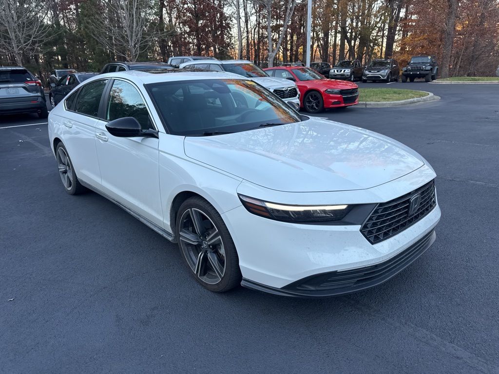 2023 Honda Accord Hybrid Sport's photo