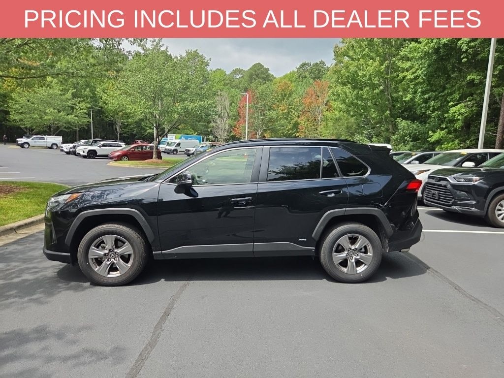 Used 2025 Toyota RAV4 Hybrid LE SUV