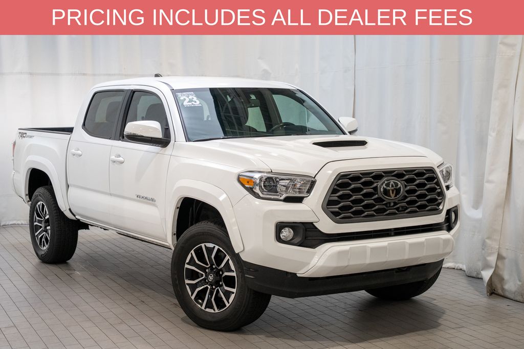 2023 Toyota Tacoma Truck 