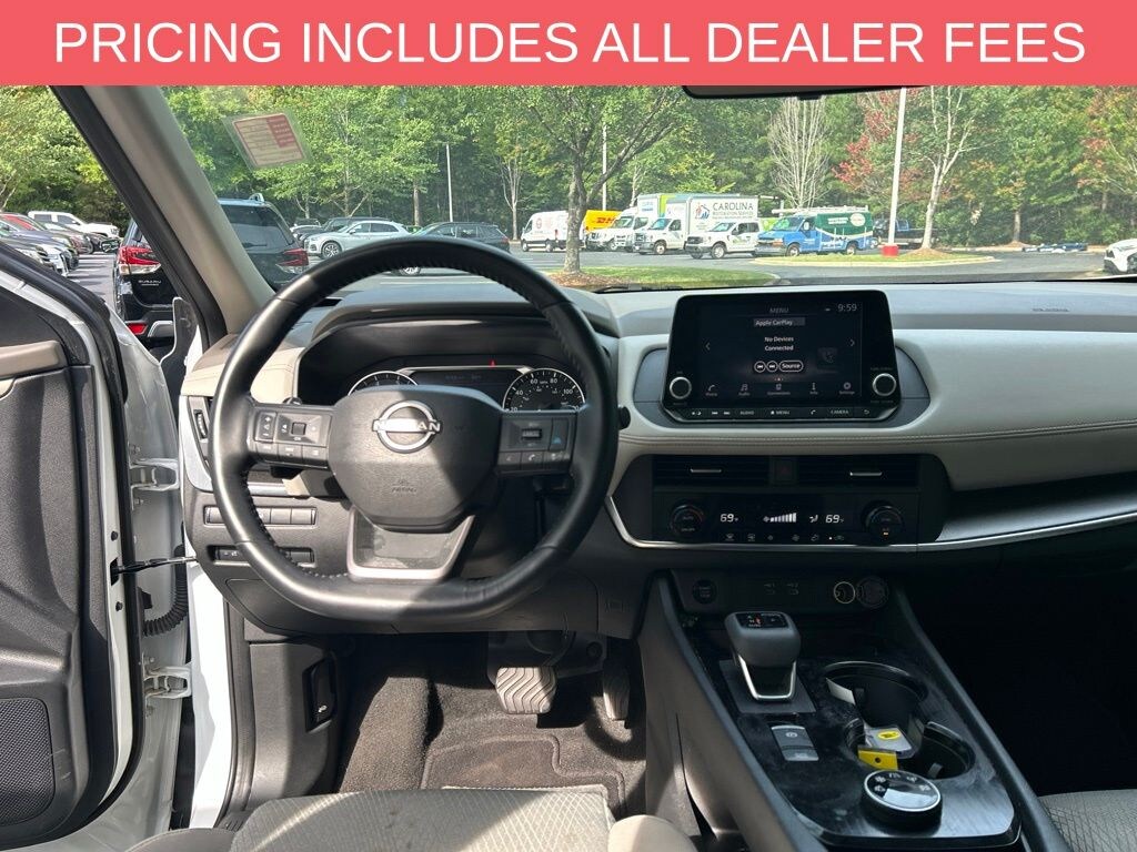 Used 2025 Nissan Rogue SV SUV