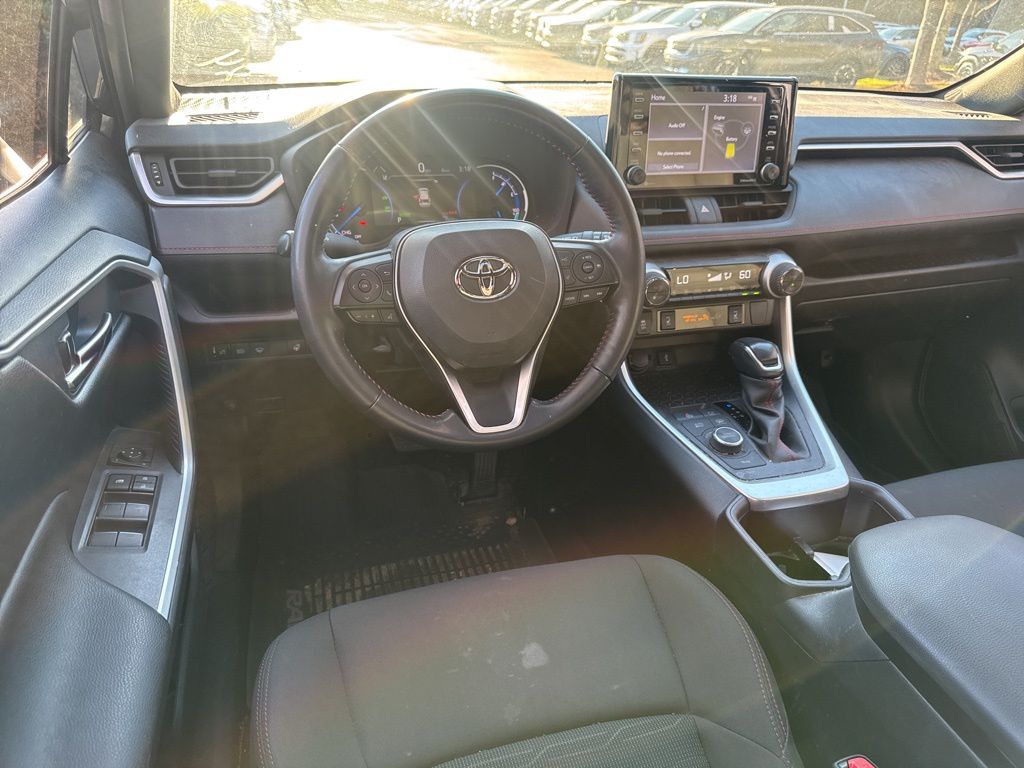 2022 Toyota RAV4 Prime SE photo 2