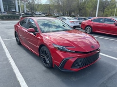 2026 Toyota Camry SE Sedan