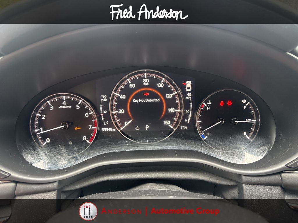 2019 Mazda Mazda3 Premium Hatchback photo 3