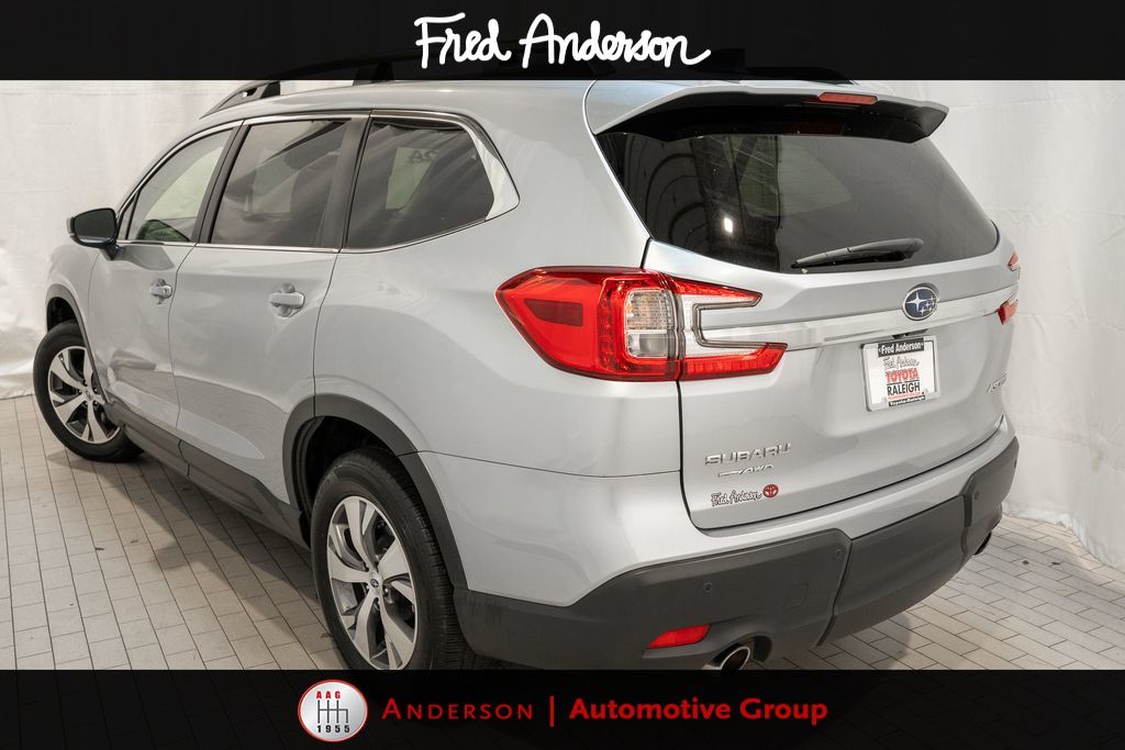 2024 Subaru Ascent Premium photo 4