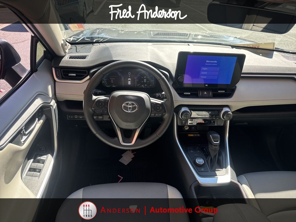 2023 Toyota RAV4 Hybrid Limited photo 2