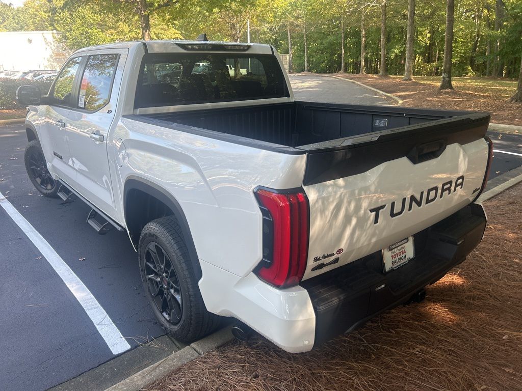 2026 Toyota Tundra SR5 CrewMax photo 2