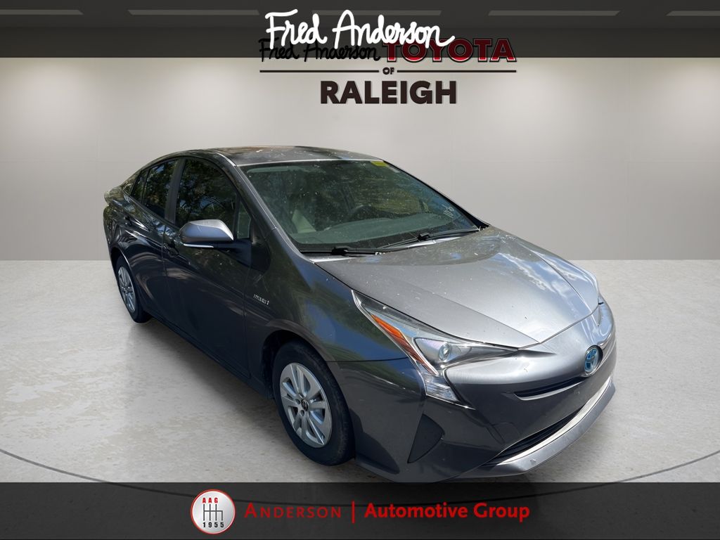 2017 Toyota Prius Hatchback 