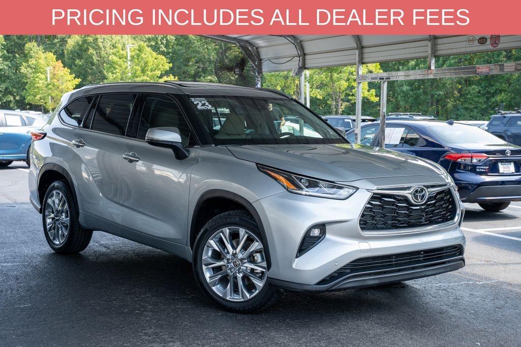 Used 2023 Toyota Highlander Limited SUV