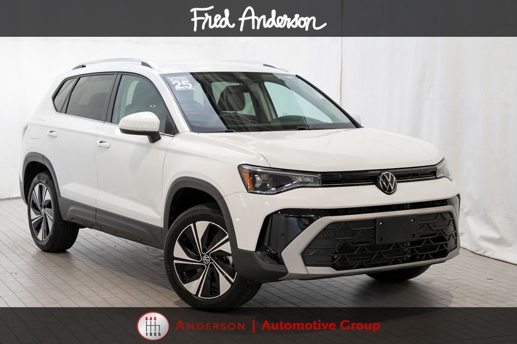 Used 2025 Volkswagen Taos 1.5T SE SUV