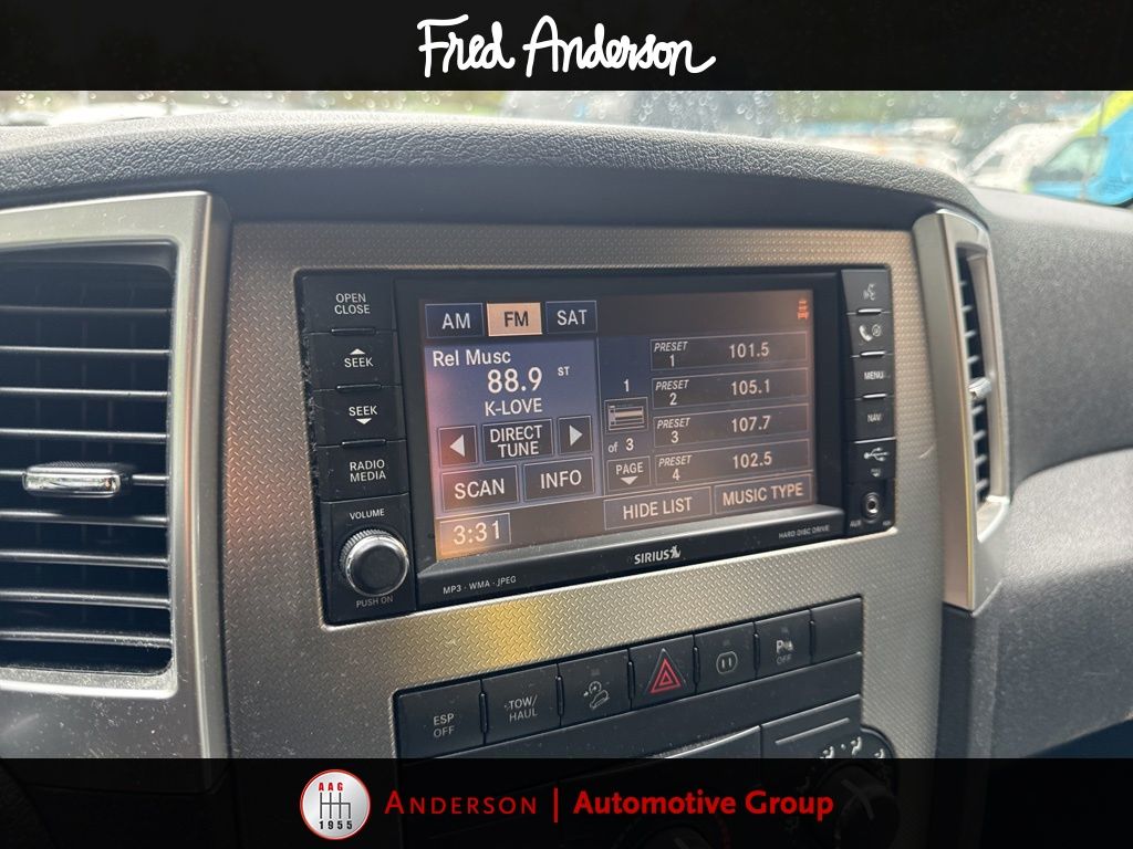 2009 Jeep Grand Cherokee Laredo photo 4