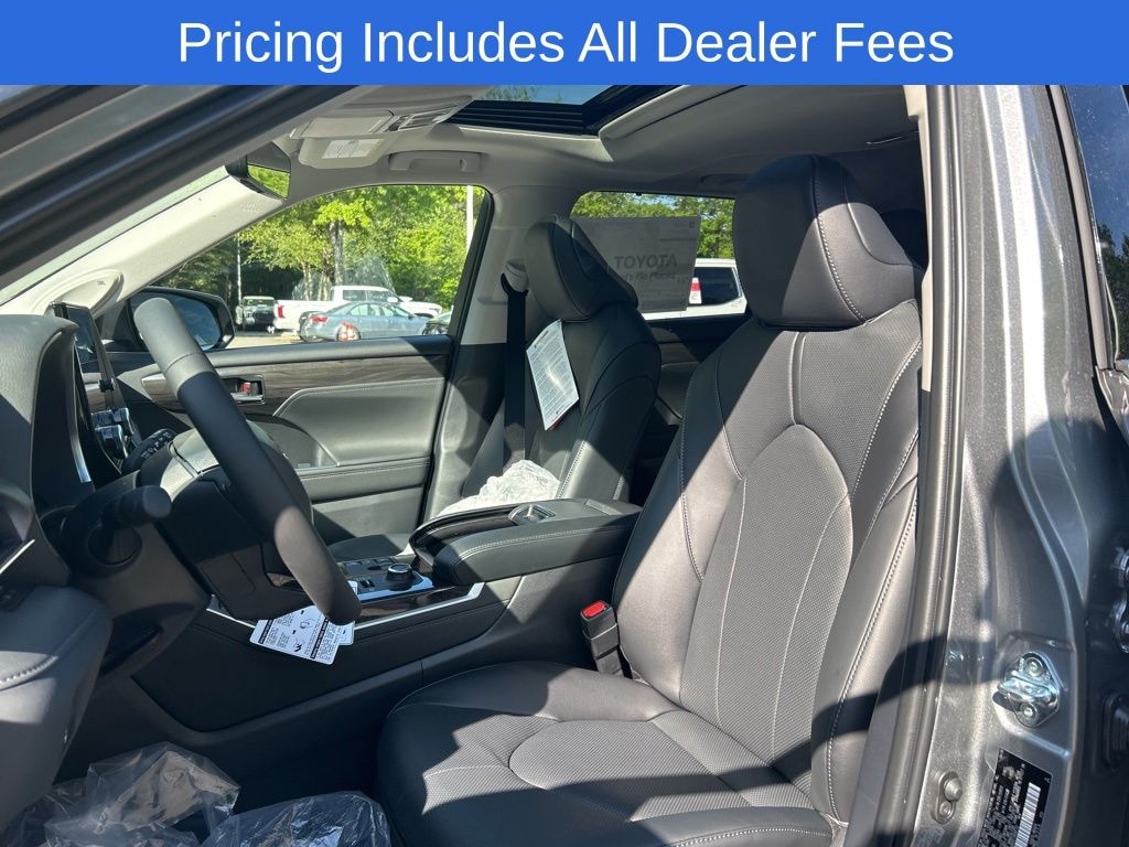 New 2026 Toyota Highlander Limited SUV