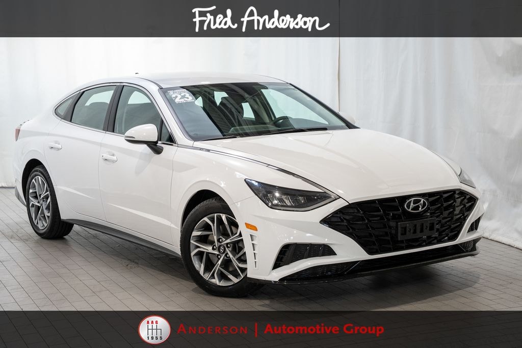 Used 2023 Hyundai Sonata SEL Sedan