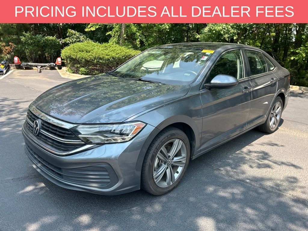 Used 2024 Volkswagen Jetta 1.5T SE Sedan