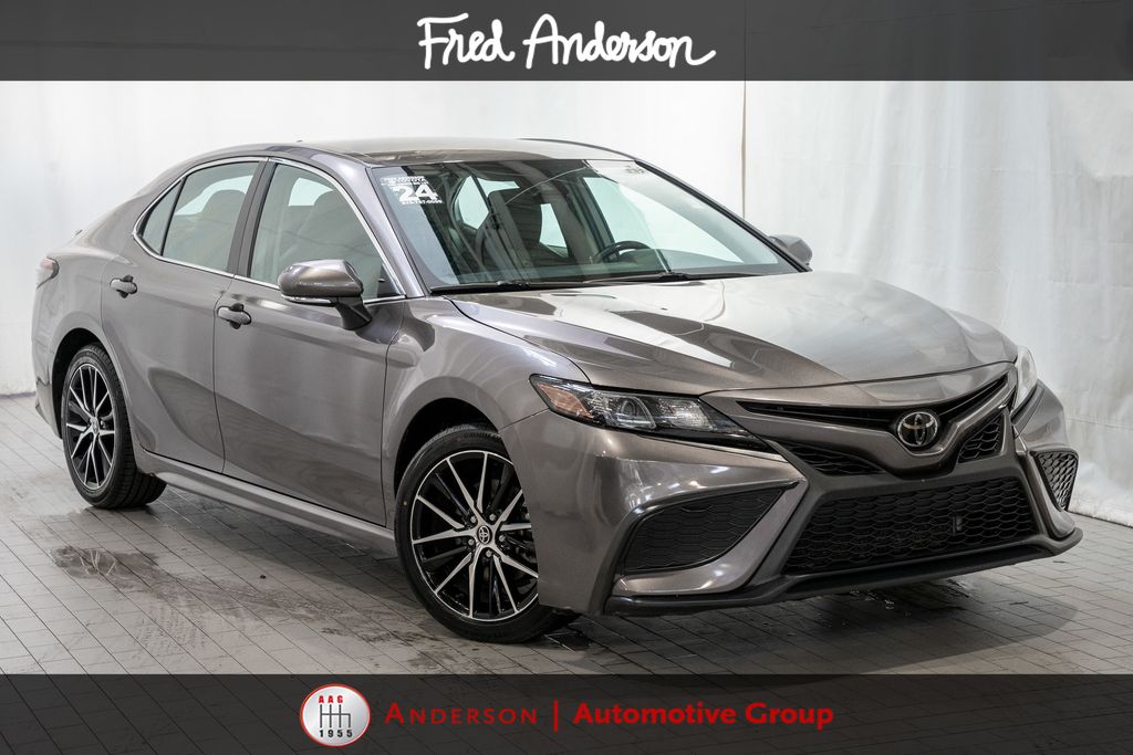 2024 Toyota Camry Sedan 