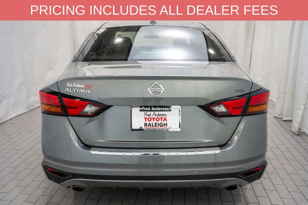 Used 2022 Nissan Altima 2.5 SR Sedan