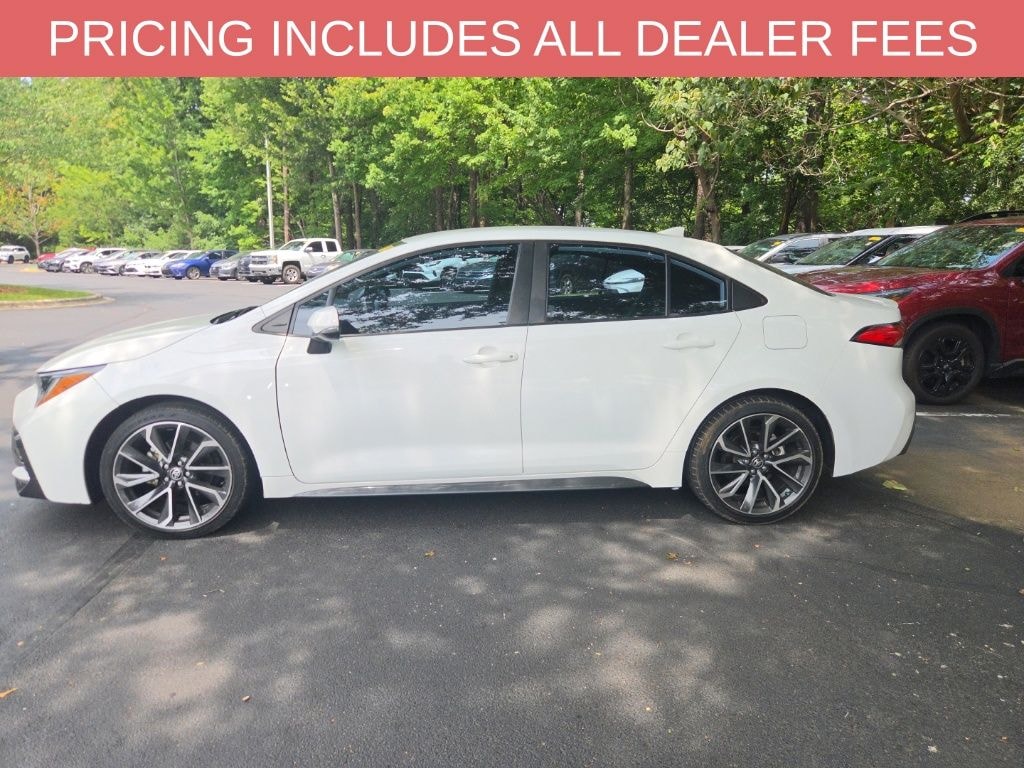 Used 2020 Toyota Corolla SE Sedan