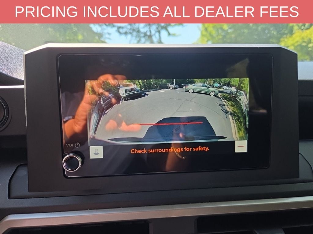 Used 2025 Toyota Tacoma SR Truck