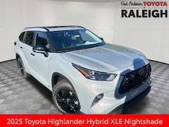 2025 Toyota Highlander Hybrid XLE Nightshade SUV