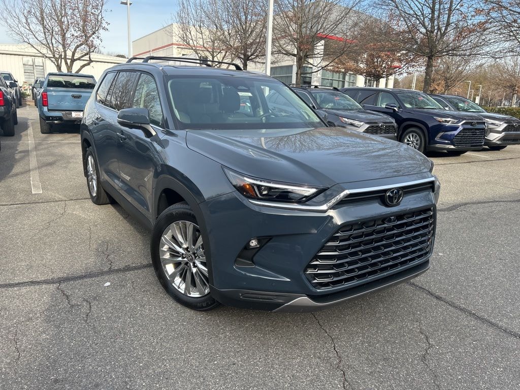 New 2026 Toyota Grand Highlander Platinum SUV
