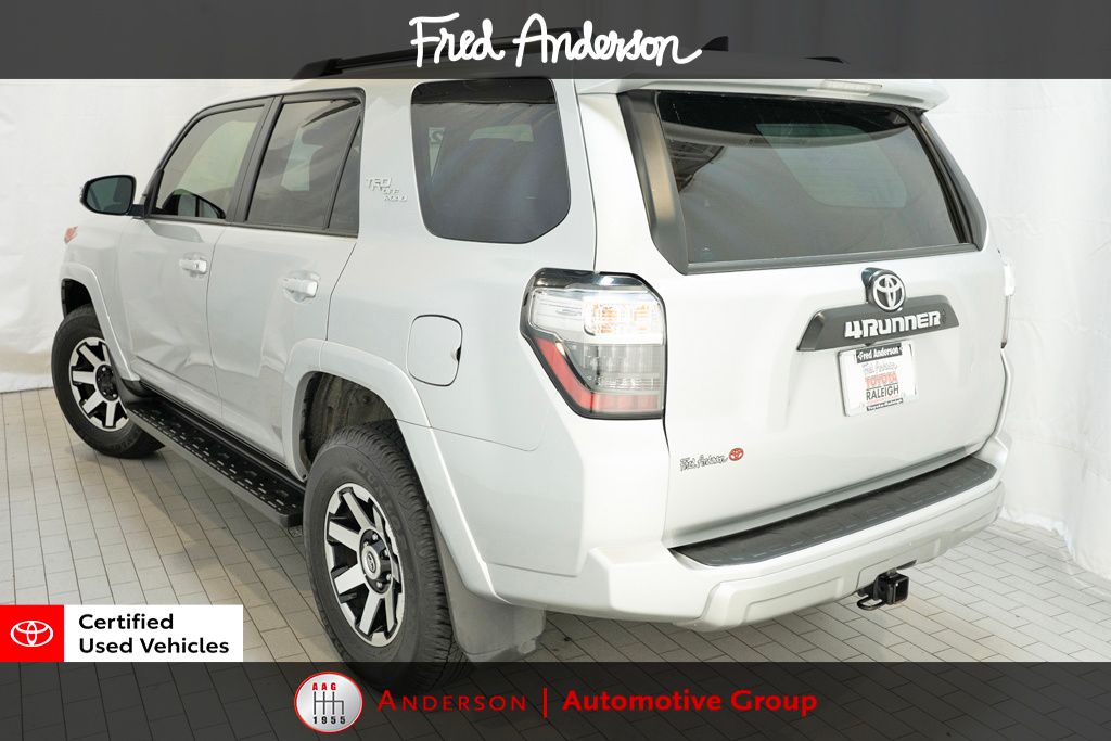 2024 Toyota 4Runner TRD Off-Road Premium photo 2