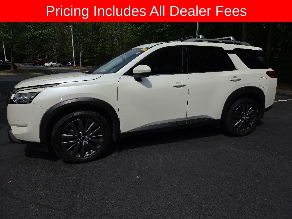 Used 2022 Nissan Pathfinder SL SUV