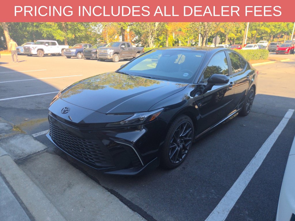 Used 2025 Toyota Camry SE Sedan