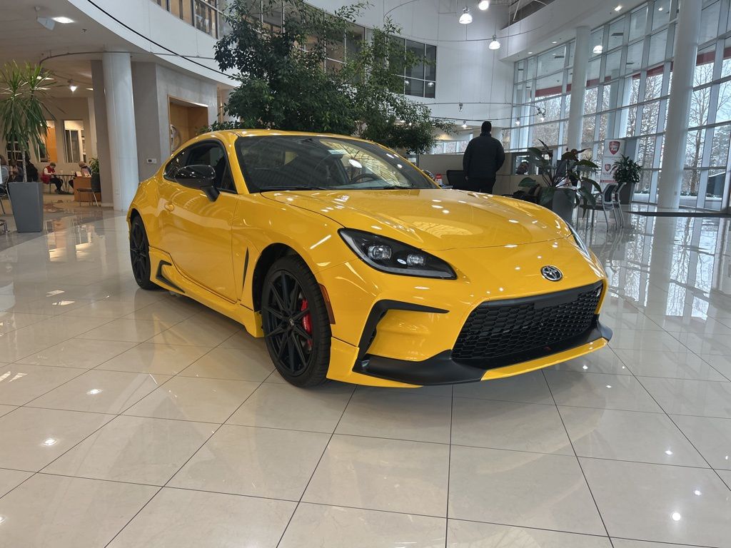 2026 Toyota GR86 Yuzu Edition's photo