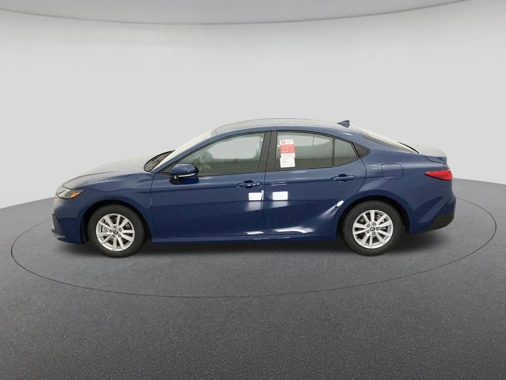 2026 Toyota Camry LE photo 3