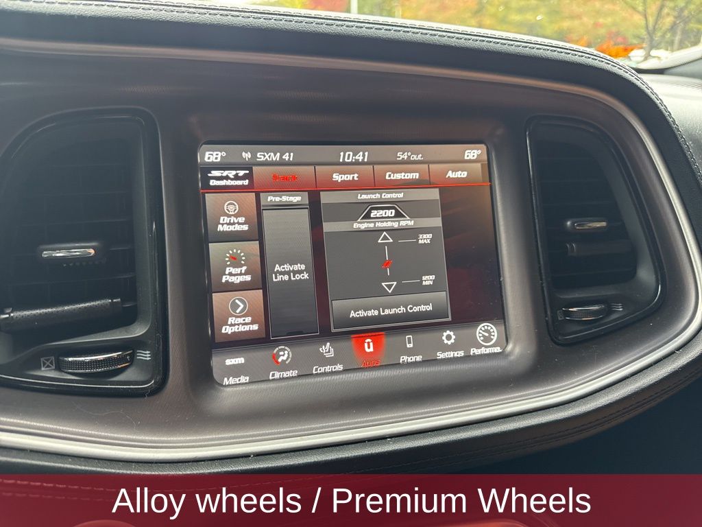 2022 Dodge Challenger R/T Scat Pack photo 4