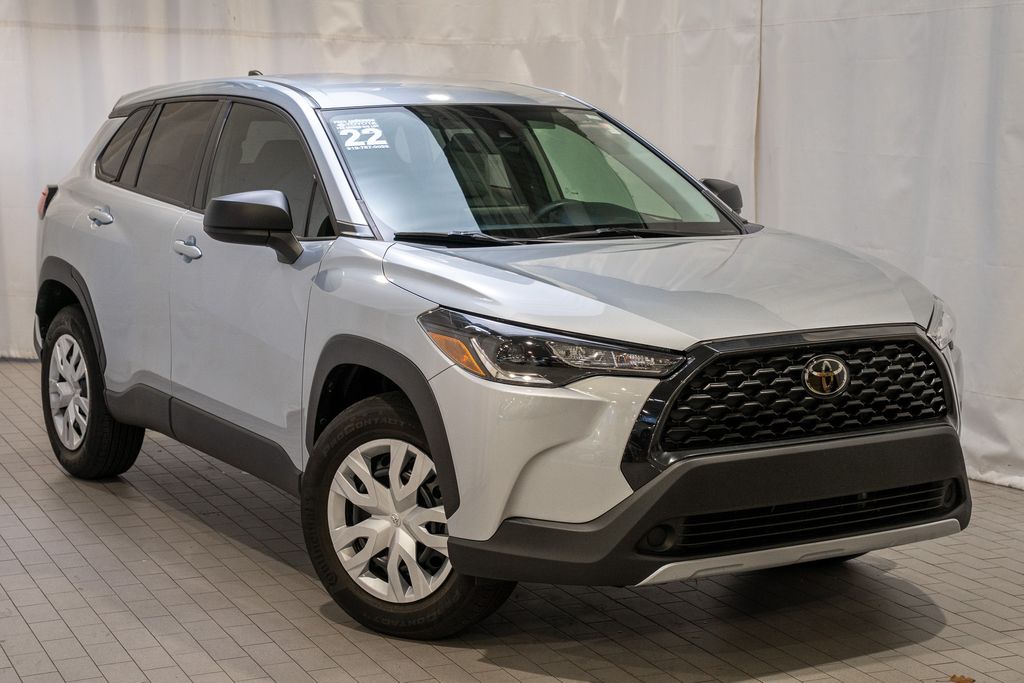 2022 Toyota Corolla Cross L's photo