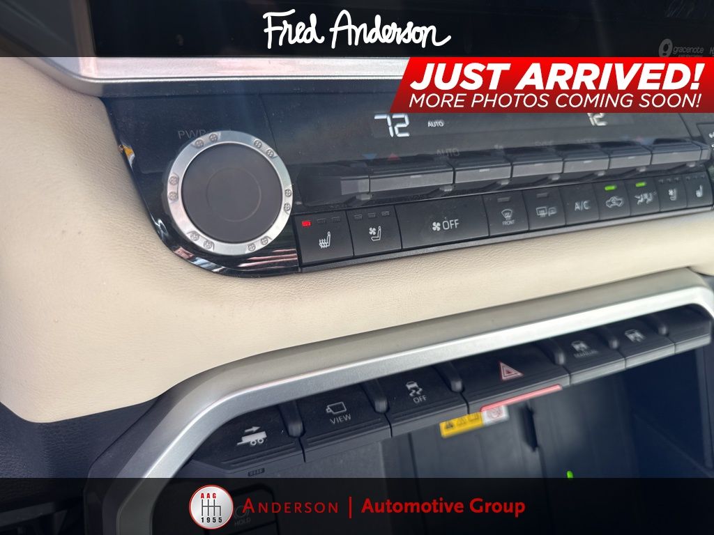 2022 Toyota Tundra 1794 Edition photo 3