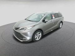 2026 Toyota Sienna Limited Van Passenger Van