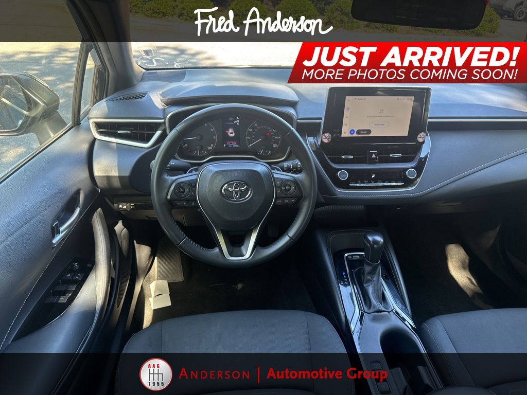 2023 Toyota Corolla SE photo 2