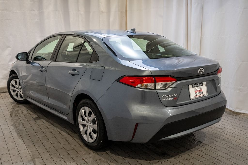 Used 2020 Toyota Corolla LE Sedan