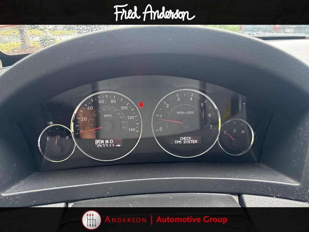 2009 Jeep Grand Cherokee Laredo photo 3
