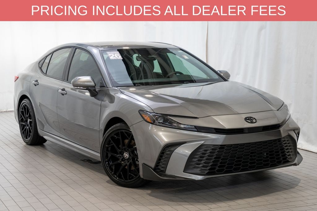 Used 2026 Toyota Camry SE Sedan