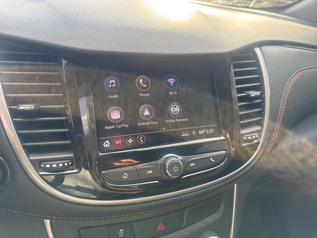 2022 Chevrolet Trax LT photo 4