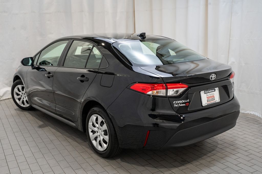 Used 2025 Toyota Corolla LE Sedan