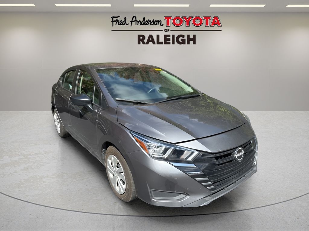 2023 Nissan Versa Sedan 