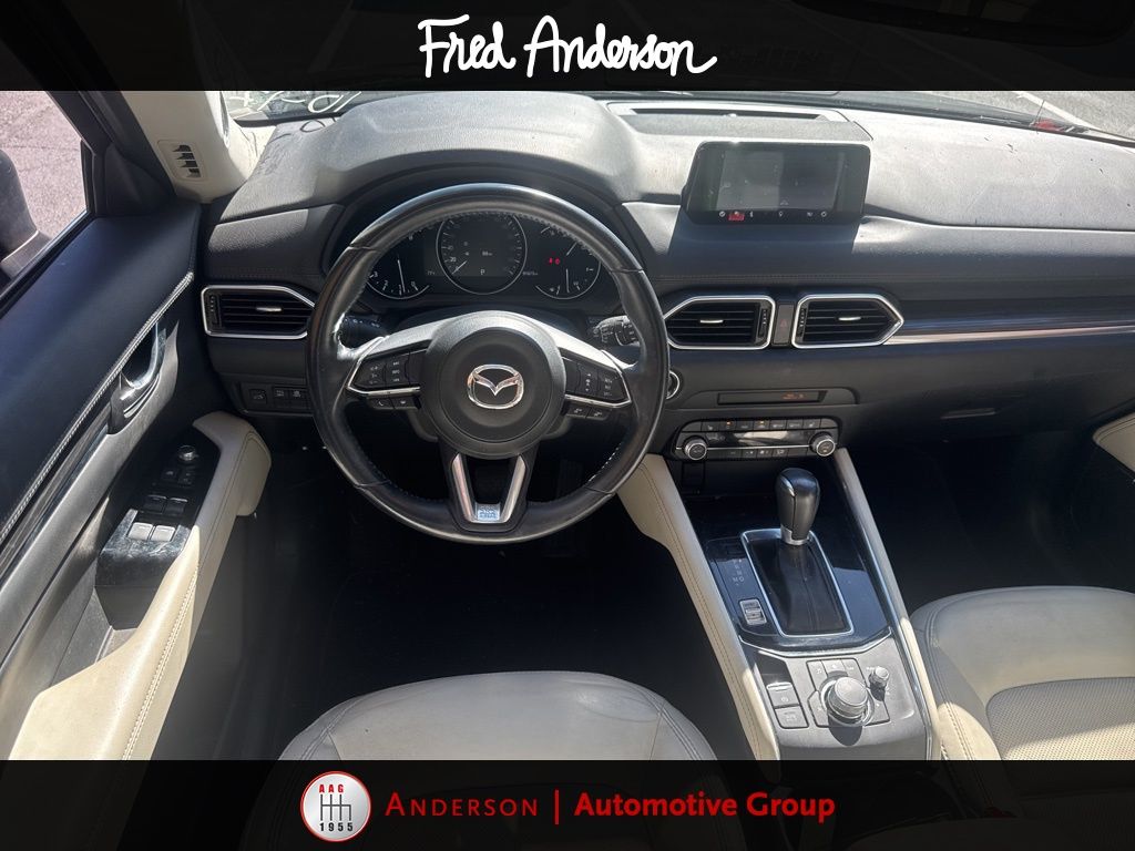 2019 Mazda CX-5 Grand Touring photo 2