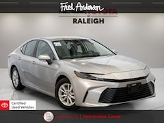 2025 Toyota Camry LE Sedan